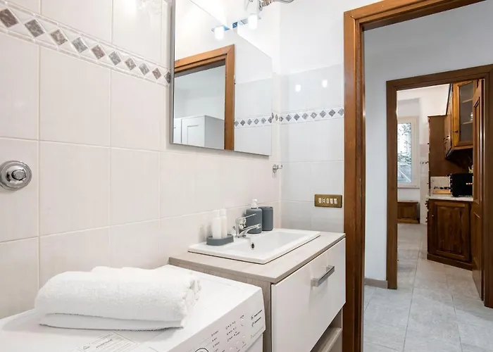 Exclusive A Pochi Passi Dal Centro Apartment Rom